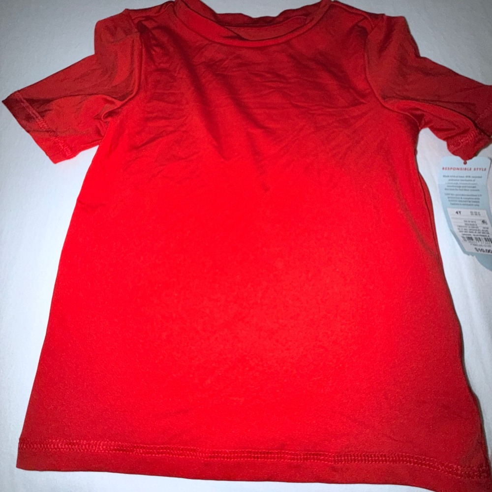 Cat‎ & Jack T-Shirt Kids 4T Red NEW Short Sleeve Recycled Stretch Crewneck Tee